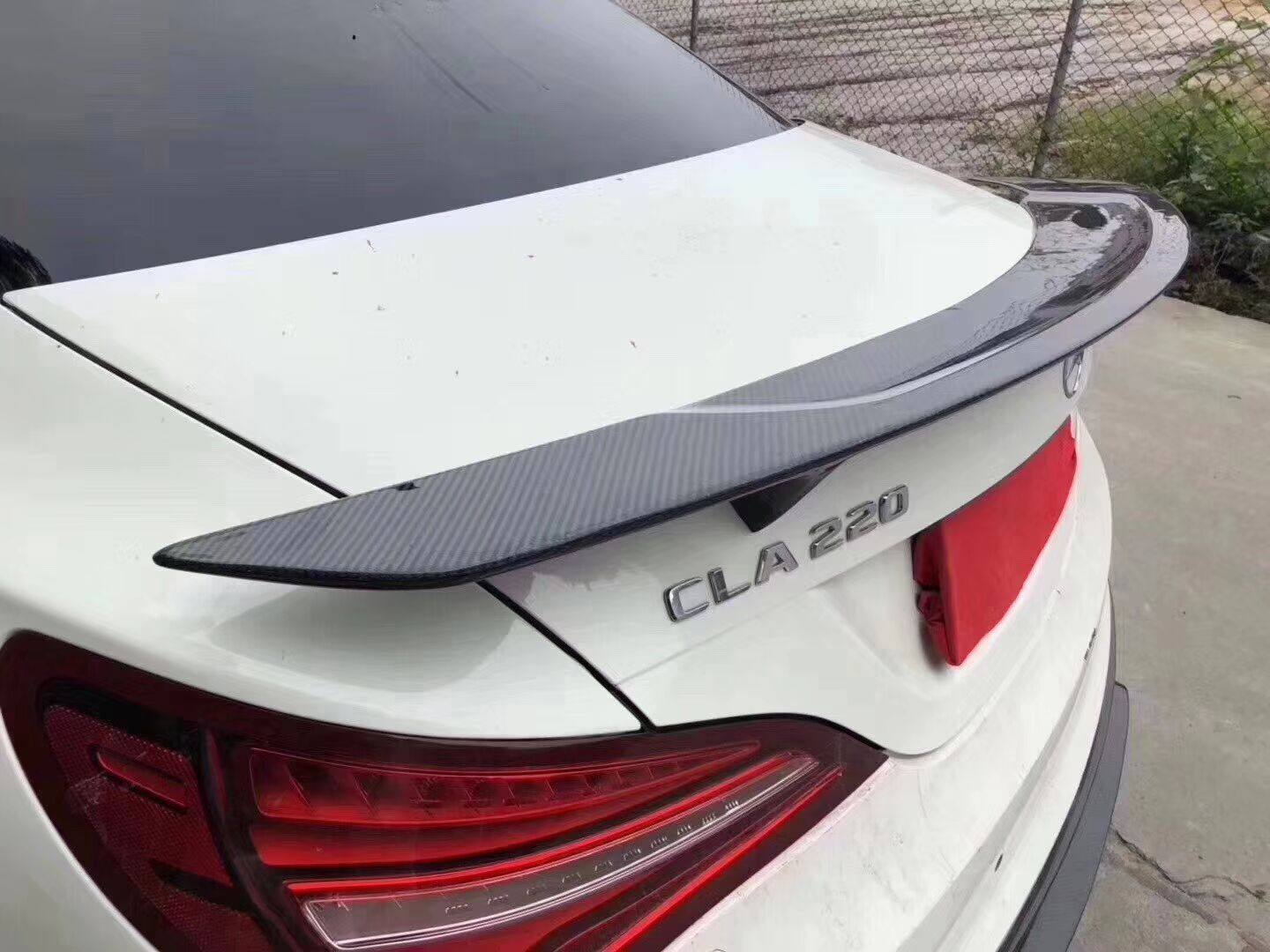 奔驰CLA200 220 260改装R大压翼 免打孔尾翼  仿碳纤纹定风翼在类目 汽车/用品/配件/改装, 汽车零配件, 尾翼/顶翼中 - 来自Buy2taobao.com提供专业的淘宝代购服务