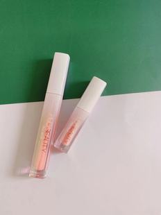 blush保濕 現(xiàn)貨Huda Balm Silk 滋潤護唇蜜透明豐唇唇釉 Beauty