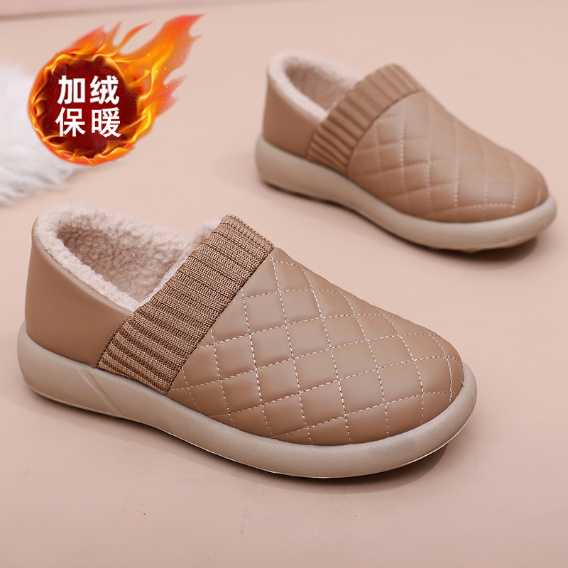 保暖皮面防水外穿防滑妈妈棉鞋