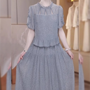 今年流行爆款短袖连衣裙女2026夏季新款高级感妈妈假两件时尚裙子
