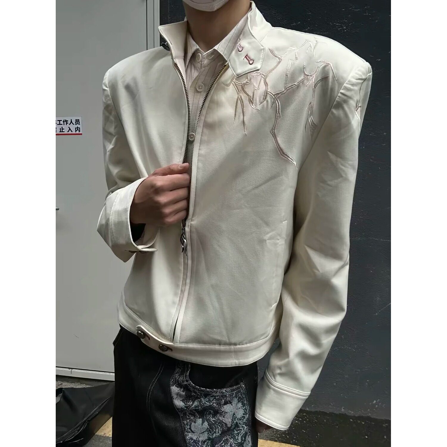 秋冬美式机车立领刺绣短款夹克男