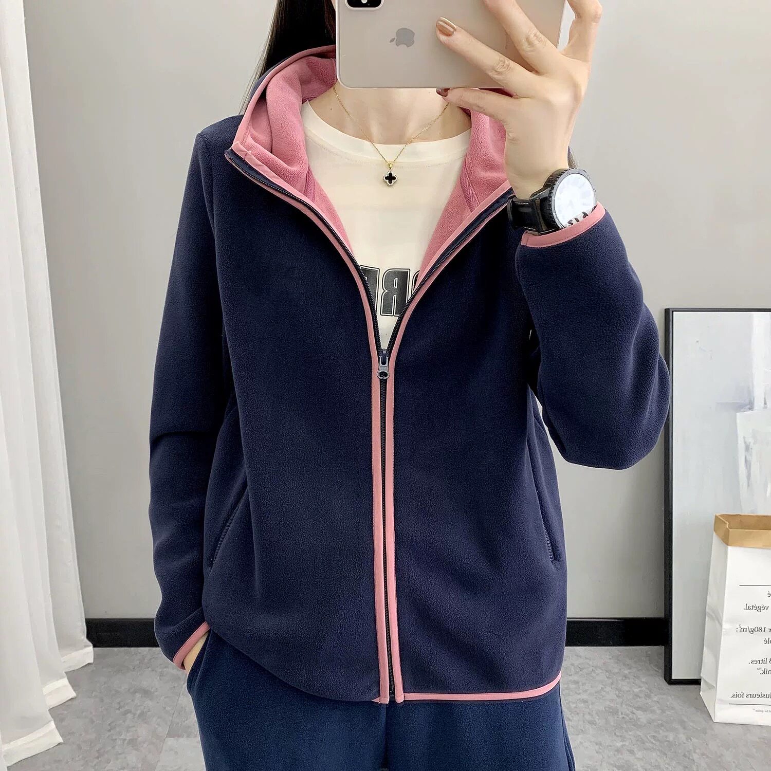 秋冬季双面绒抓绒衣女加绒加厚户外运动休闲卫衣宽松连帽保暖外套