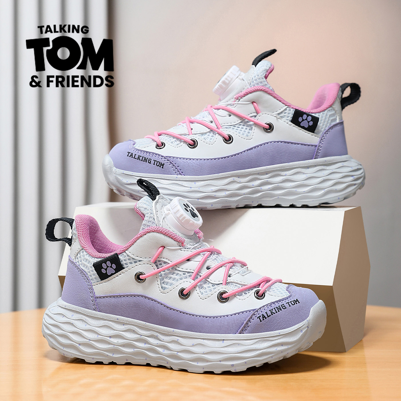 汤姆猫女童运动鞋子2026新款春秋季网面透气防臭旋转扣儿童跑步鞋