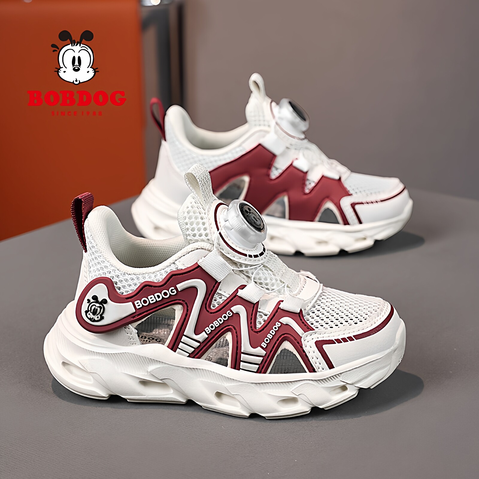 巴布豆儿童运动凉鞋2026夏季新款镂空单网框子速干轻便男童溯溪鞋