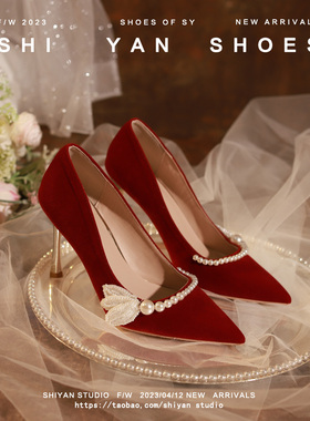 红色婚鞋女小码3133不累脚高跟秀禾服婚纱新娘鞋细跟大码41订婚鞋