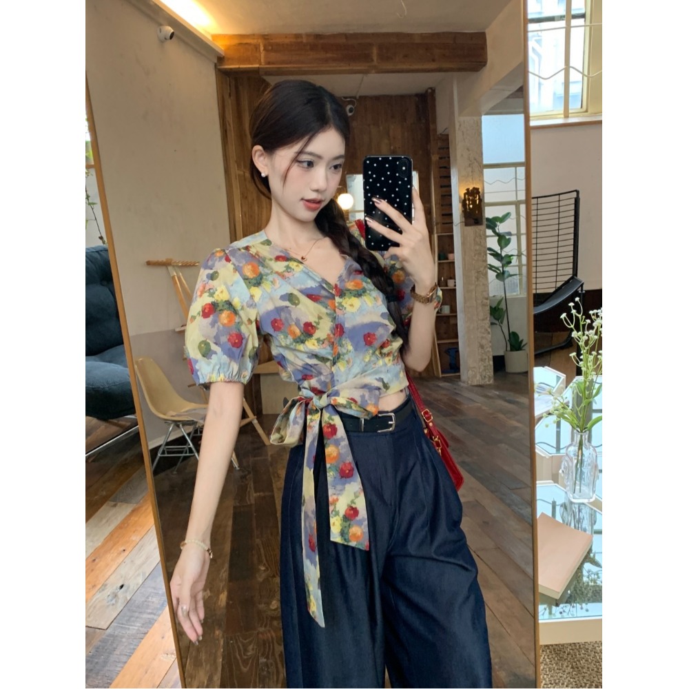 港风复古黑底红花衬衫夏款舒适开衫衬衣清新潮流爆款百搭印花小众