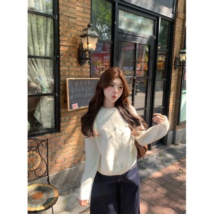 超好看白色毛衣慵懒风秋冬毛衣女款2025新款冬季内搭针织衫上衣