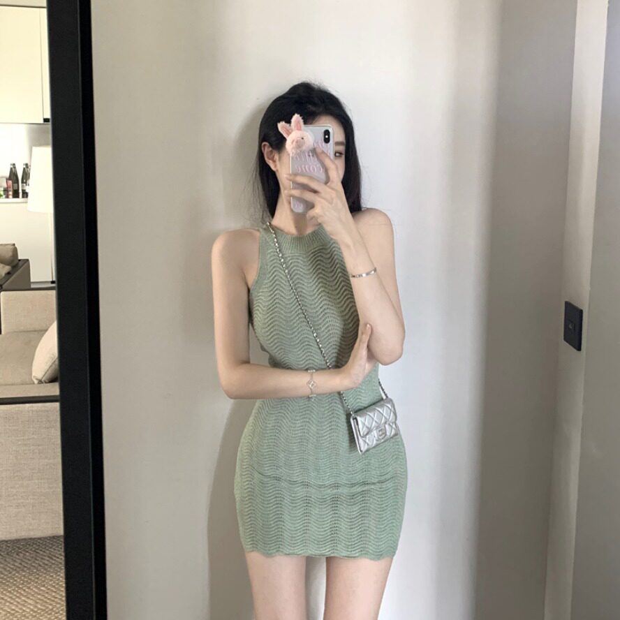 夏季挂脖包臀针织短连衣裙