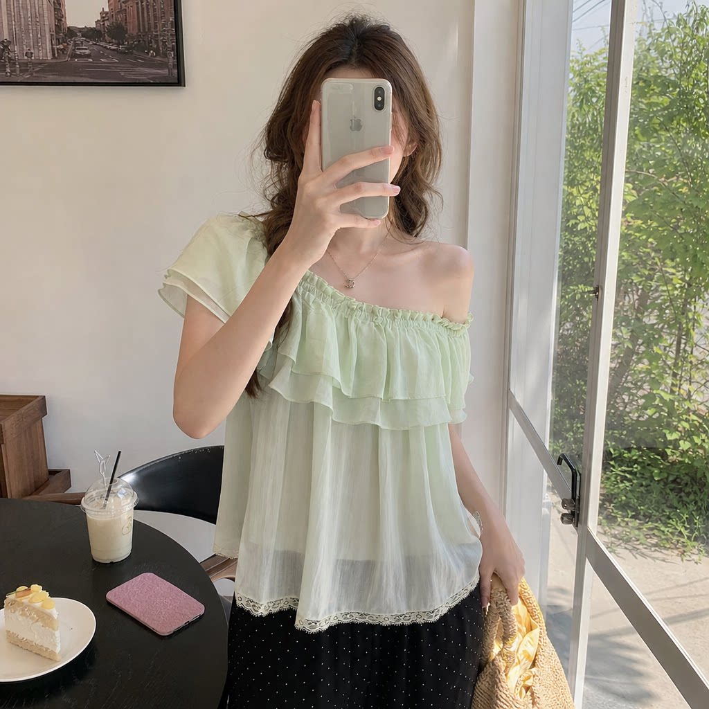 夏日绿色斜肩荷叶边蕾丝衬衫