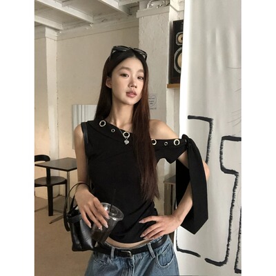 纯欲辣妹斜肩不规则飘带无袖背心女夏新款设计感修身显瘦短款上衣
