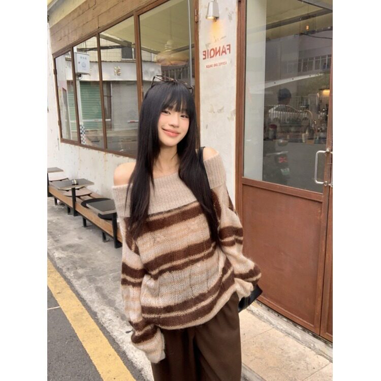 韩版条纹一字肩毛衣女秋冬