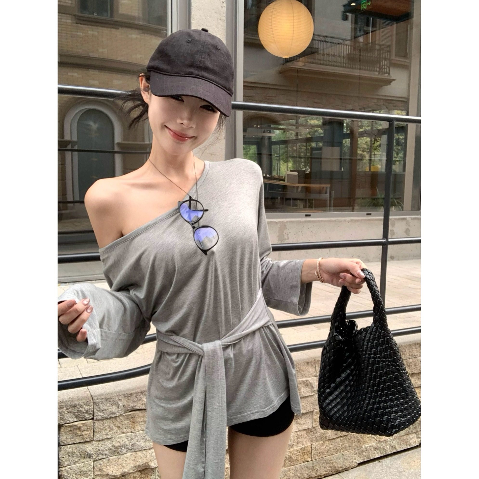 纯欲风纯色露肩透视长袖女夏慵懒风显瘦小绑带独特罩衫上衣时尚潮
