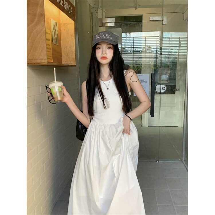 法式温柔纯欲风辣妹背心连衣裙女2025夏季修身显瘦气质A字长裙子