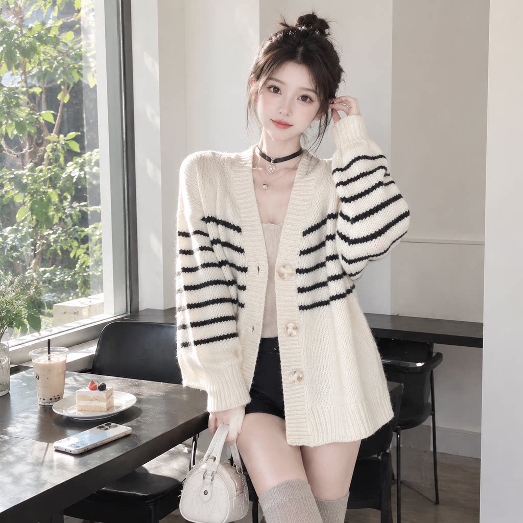条纹慵懒宽松针织开衫毛衣女