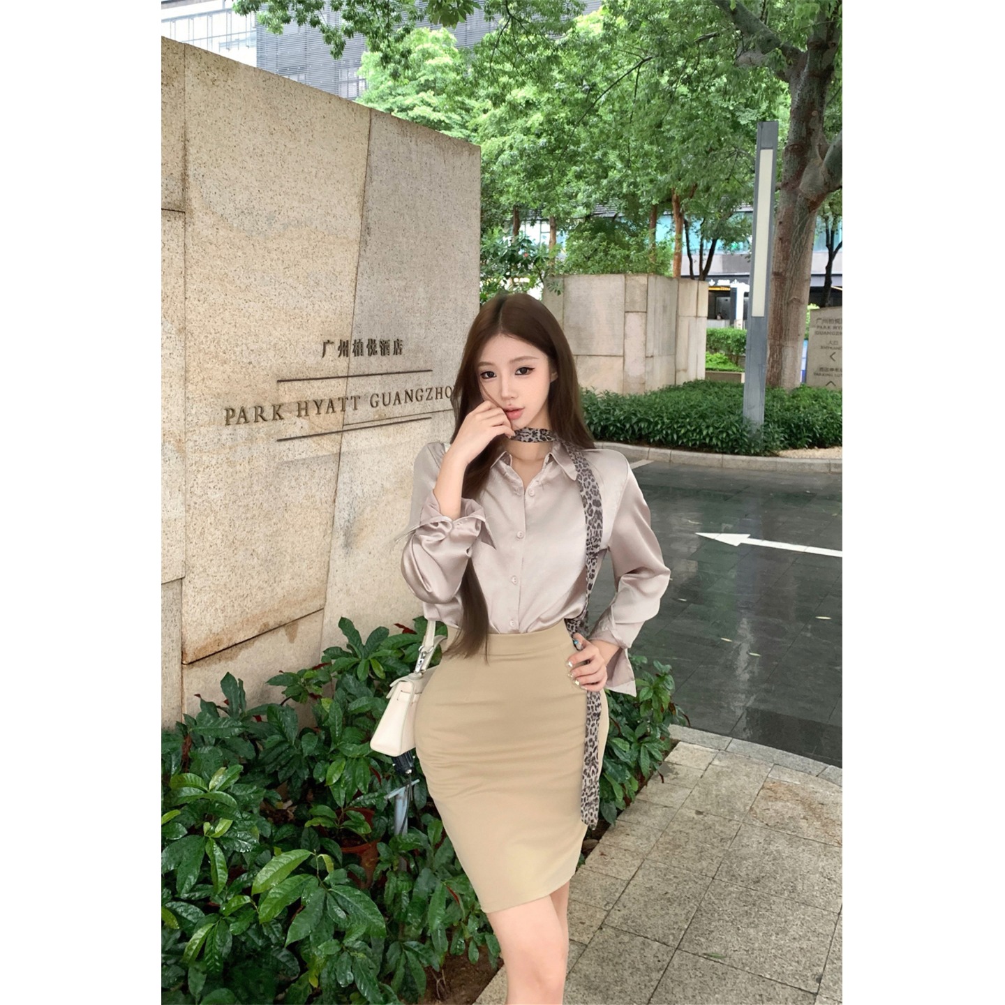 高级感缎面长袖宽松显瘦衬衫