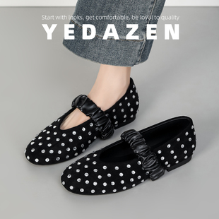 高级感水钻圆头玛丽珍鞋平底复古铆钉单鞋小众设计感2026春季新款