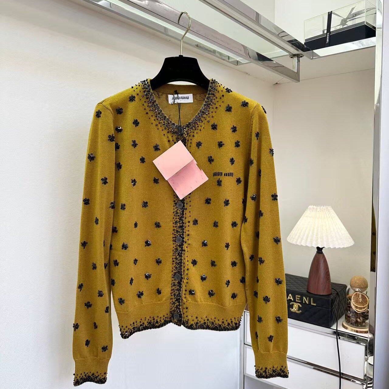 好漂亮蝴蝶结针织半袖打底衫女2025年冬季新款套头衫修身显瘦气质