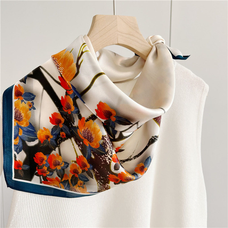 12姆米真丝丝巾女春夏时尚百搭桑蚕丝丝巾70中方巾披肩