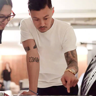 T恤男女圆领宽松纯色白色打底衫 240g重磅新疆纯棉短袖 买一送一