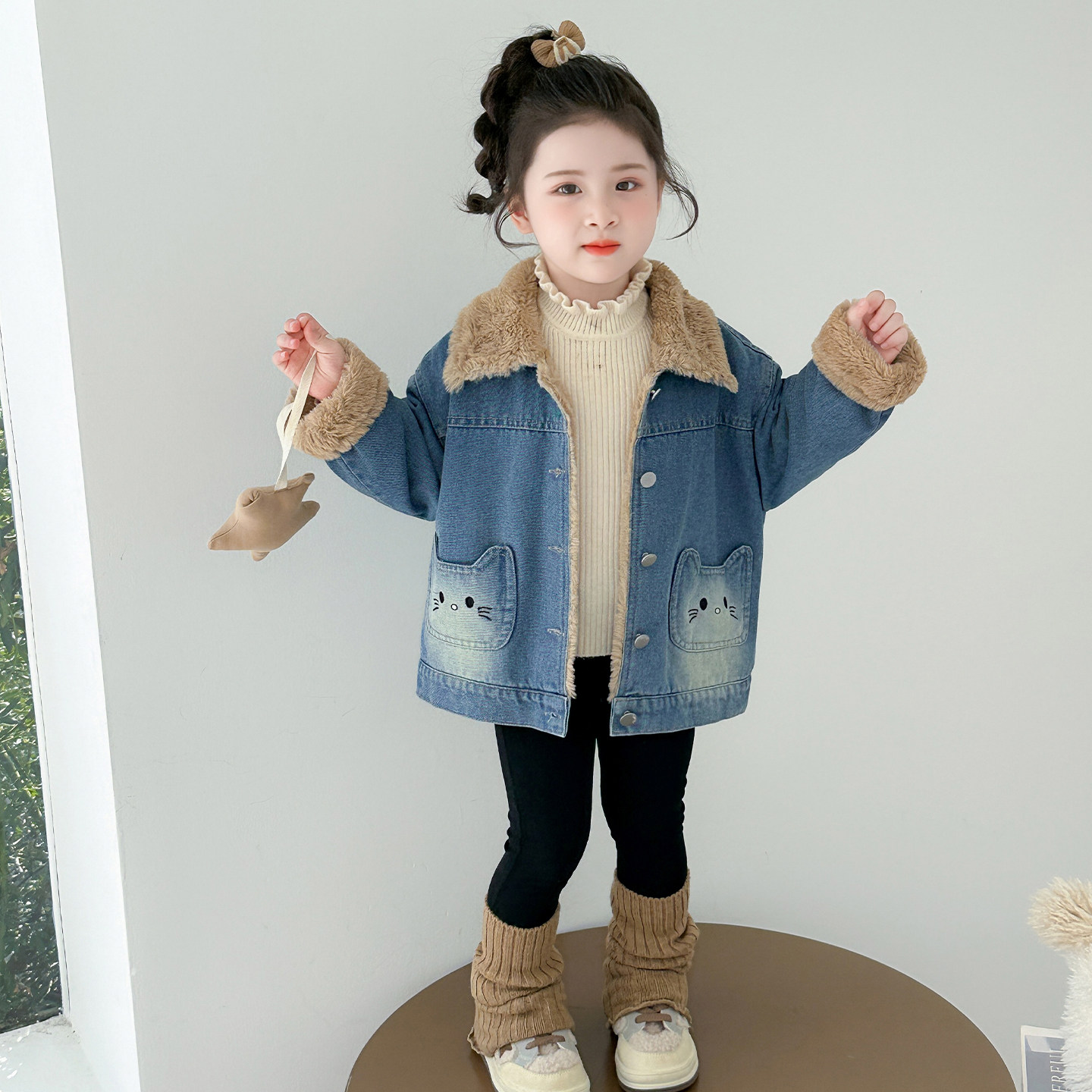 女童加绒牛仔外套2025冬季新款儿童装韩版休闲加厚上衣冬装外出服