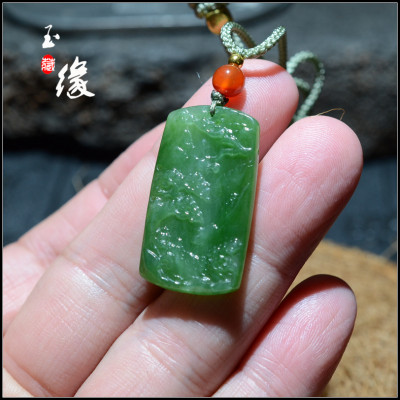 新疆和田玉平安牌挂件牌子碧玉菠菜绿山水牌子玉之缘男女款新品