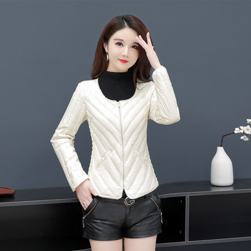 轻薄短款无缝羽绒服服淑女低领