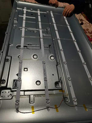 适用三洋55CE5512H3灯条HK55D10-ZC29AG-04 303HK550054背光灯