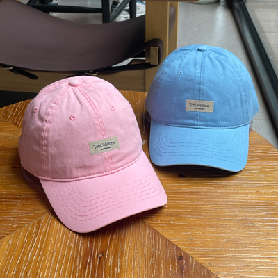 日系小贴标亮色鸭舌帽子女四季款遮阳防晒软顶棒球帽男情侣大头帽