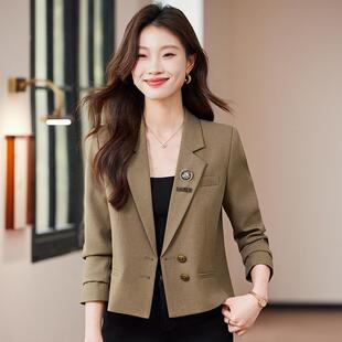 灰色西装外套女今年流行女士上衣春装2026新款小个子短款休闲西服