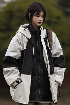 拼色三合一羽绒服连帽90白鸭绒