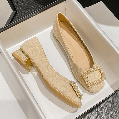 女鞋小香风珍珠方扣搭扣大码女鞋