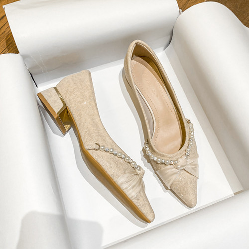 单鞋法式珍珠显瘦百搭低跟女鞋