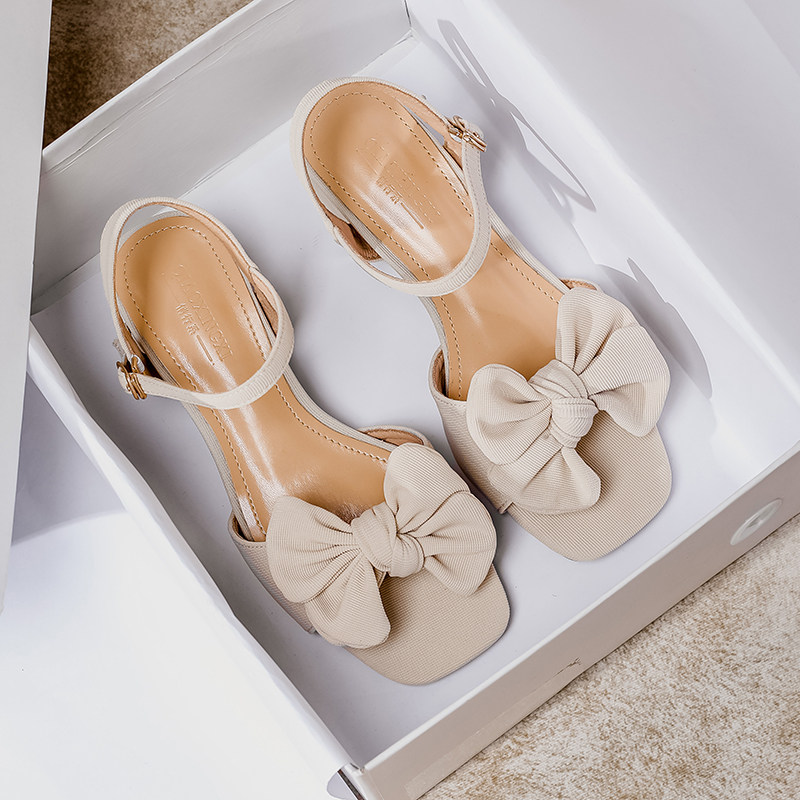 粗跟法式一字带时尚凉鞋女2023年新款夏季网红超火大码女鞋41-43,女鞋,一字带凉鞋,淘宝优惠券,粉丝福利购,淘宝优惠卷