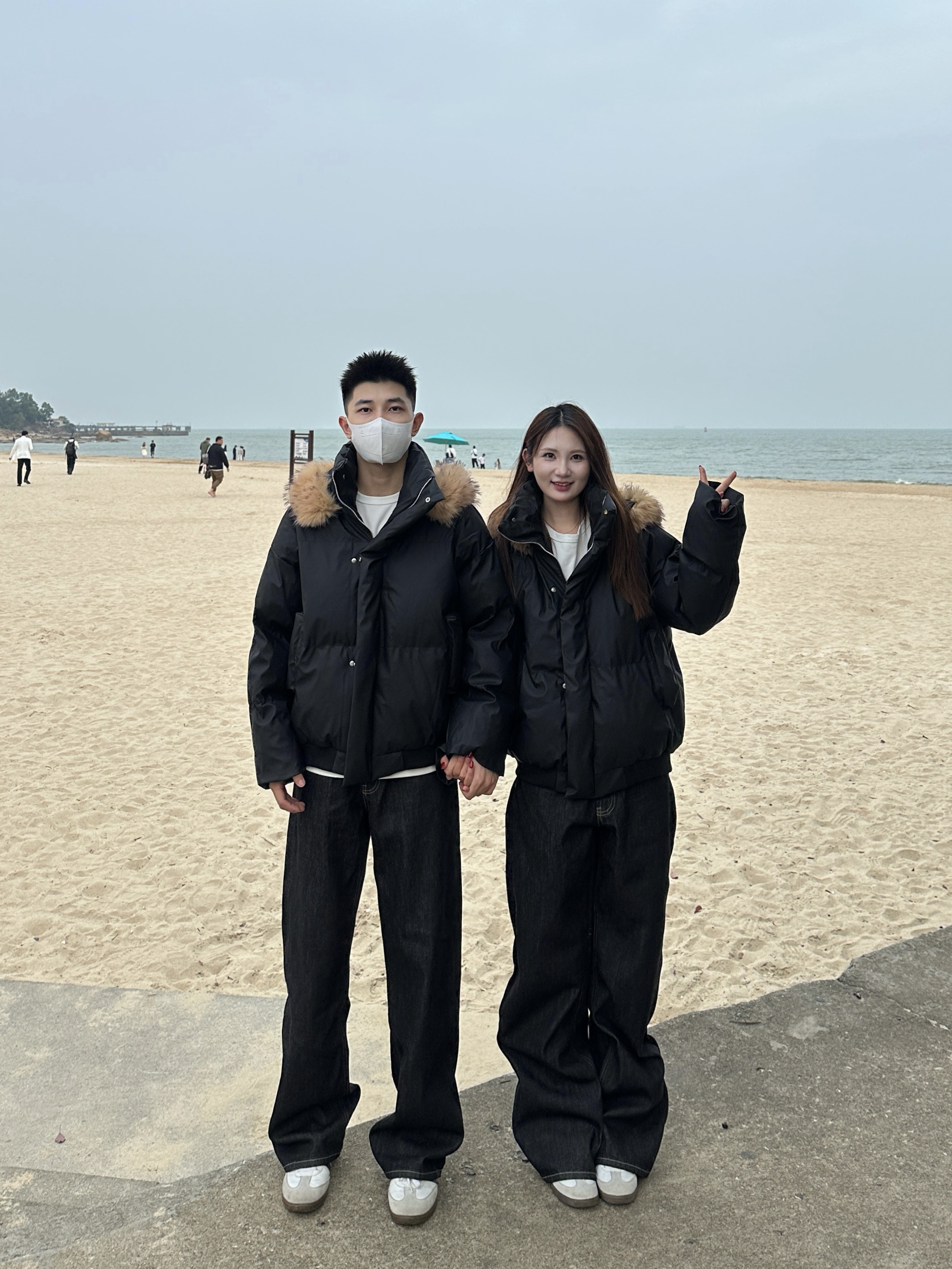 3KU夫妇冬季加厚保暖连帽大毛领棉服外套男女同款纯色百搭棉衣潮