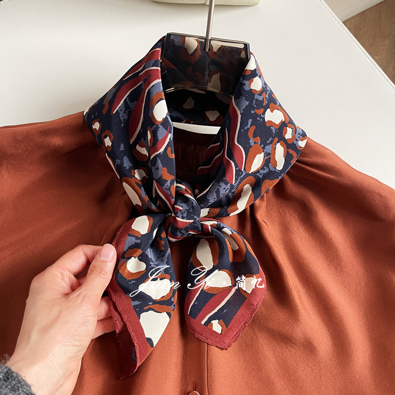【豹纹美学】涂鸦艺术感美浓郁馥雅100%桑蚕丝双绉中方巾丝巾凉爽