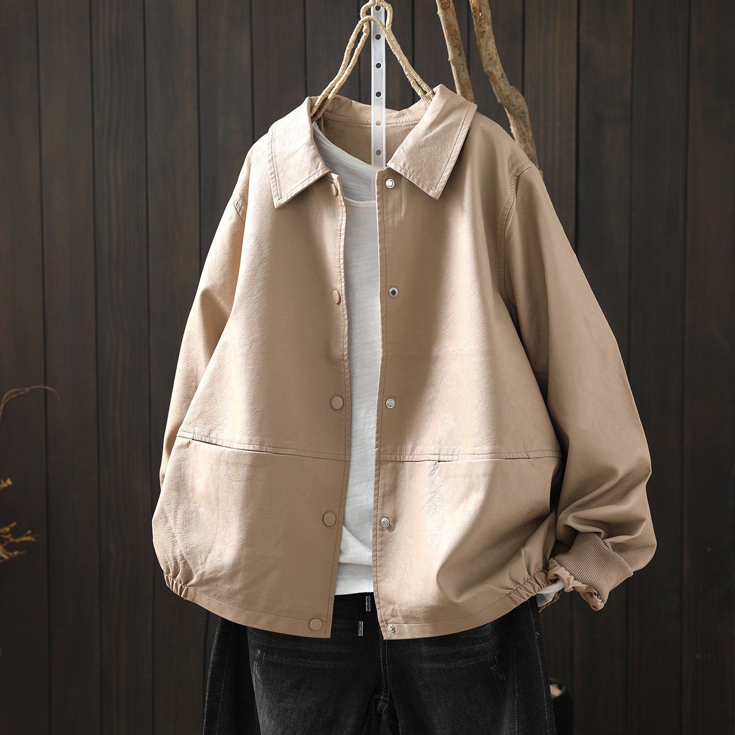 皮衣2026新款今年流行爆款开春复古PU超好看宽松漂亮翻领长袖夹克,女装/女士精品,常规大码外套,淘宝优惠券,粉丝福利购,淘宝优惠卷