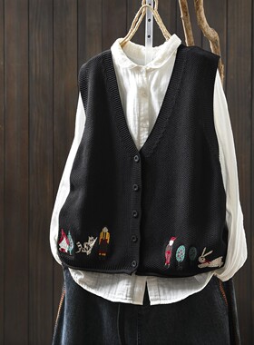 黑色马甲女款2026春新款棉线针织流行刺绣V领无袖百搭叠穿小背心