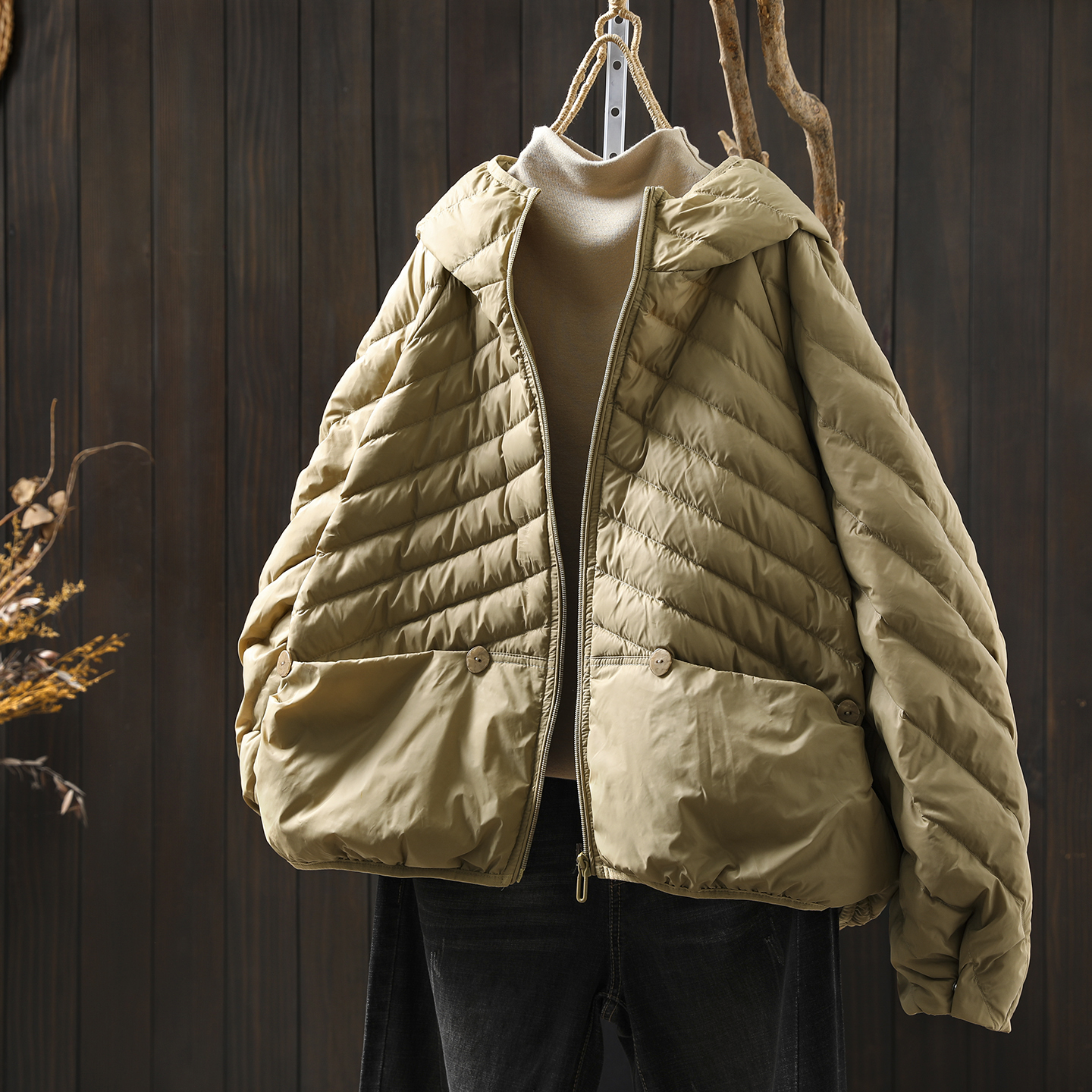 2025新款羽绒服女冬季连帽大码胖mm纯色简约时尚宽松短款轻薄棉袄