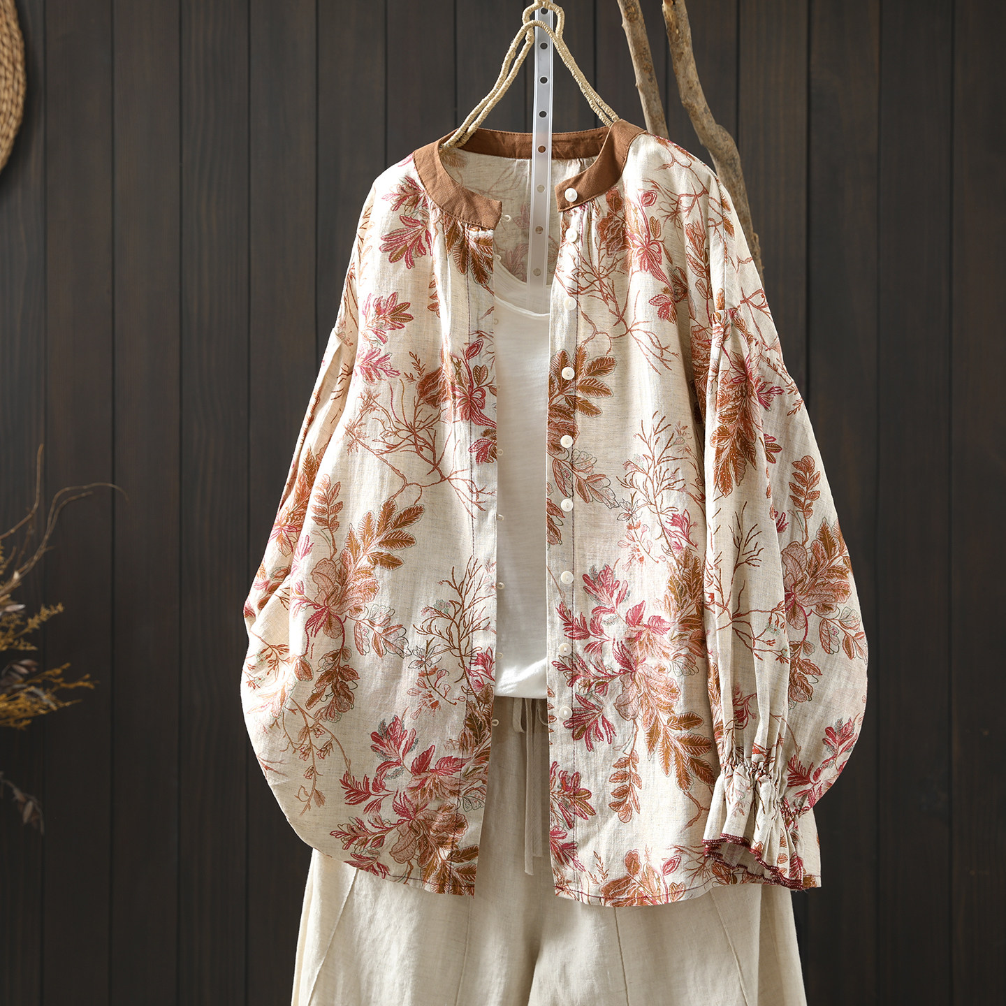 开春小众穿搭衬衣女士新款2026雨露麻文艺印花慵懒风气质时尚衬衫