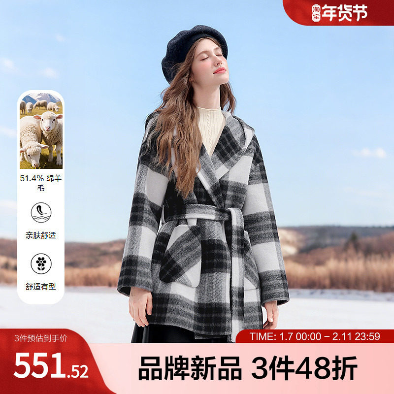 betu百图经典黑白格纹大衣冬季女毛呢外套中长款收腰保暖通勤