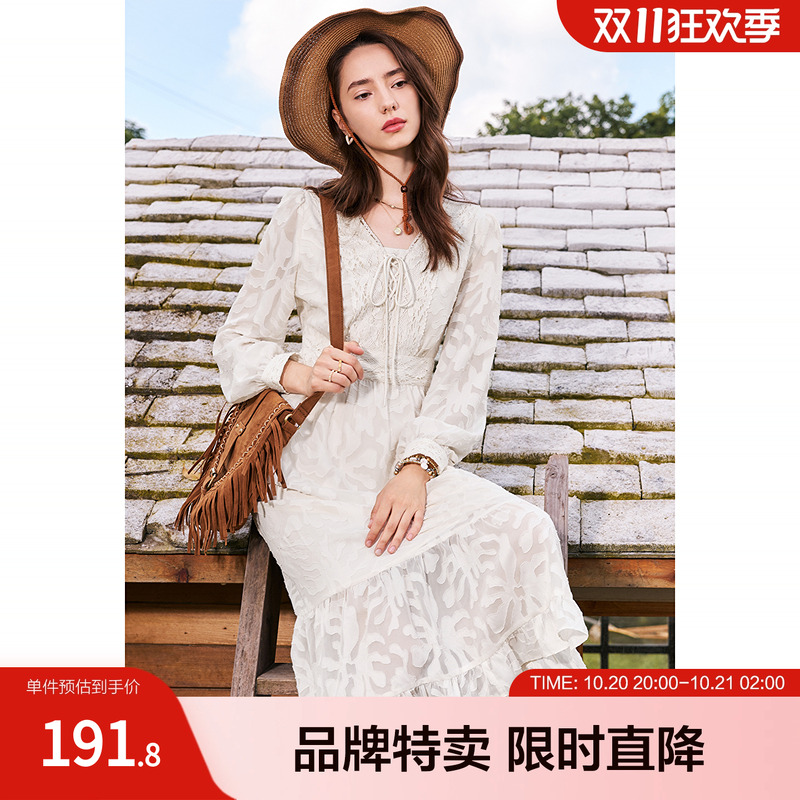 betu百图立体提花连衣裙新款蕾丝拼接收腰显瘦小白裙仙女裙