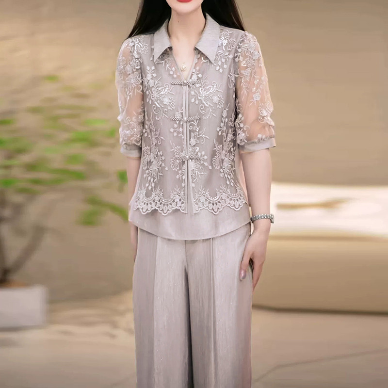 母亲节时尚套装女夏季2026新款今年流行爆款时髦洋气妈妈两件套装