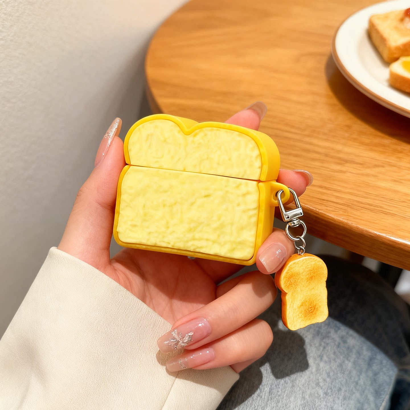 创意土司面包适用索尼wf-1000xm5保护套硅胶Sony第五代蓝牙耳机壳xm5保护套防摔xm4创意吐司外壳四代挂绳挂饰