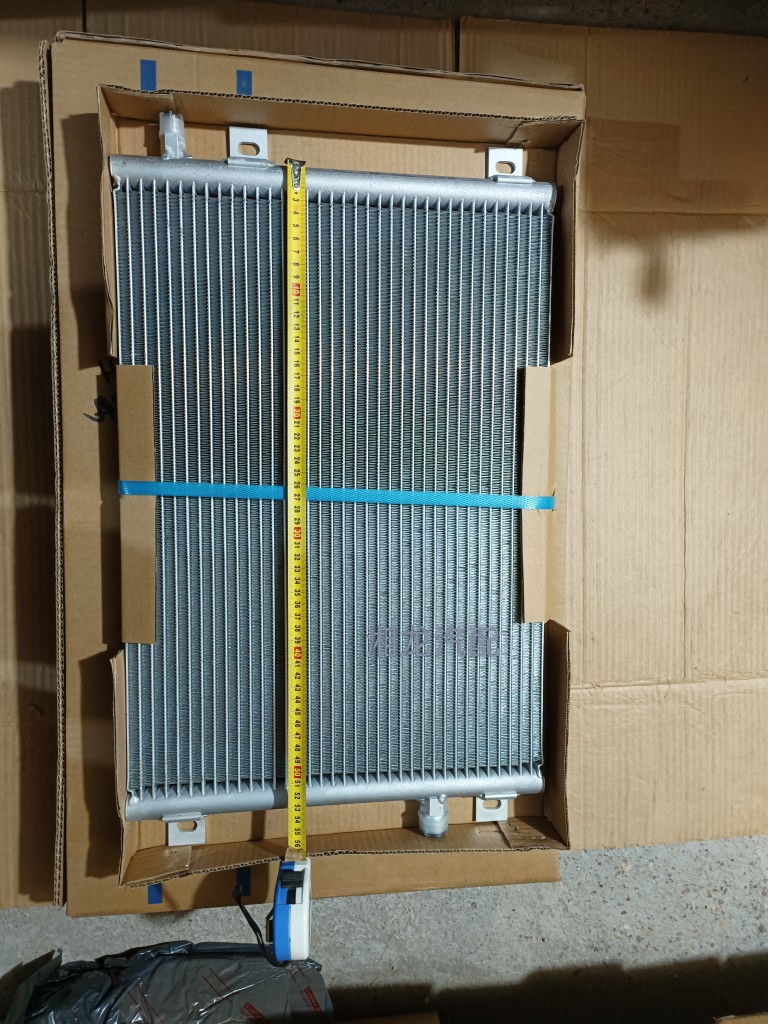 徐工挖机空调冷凝器徐工60DA8075D柳工挖掘机空调散热器片网