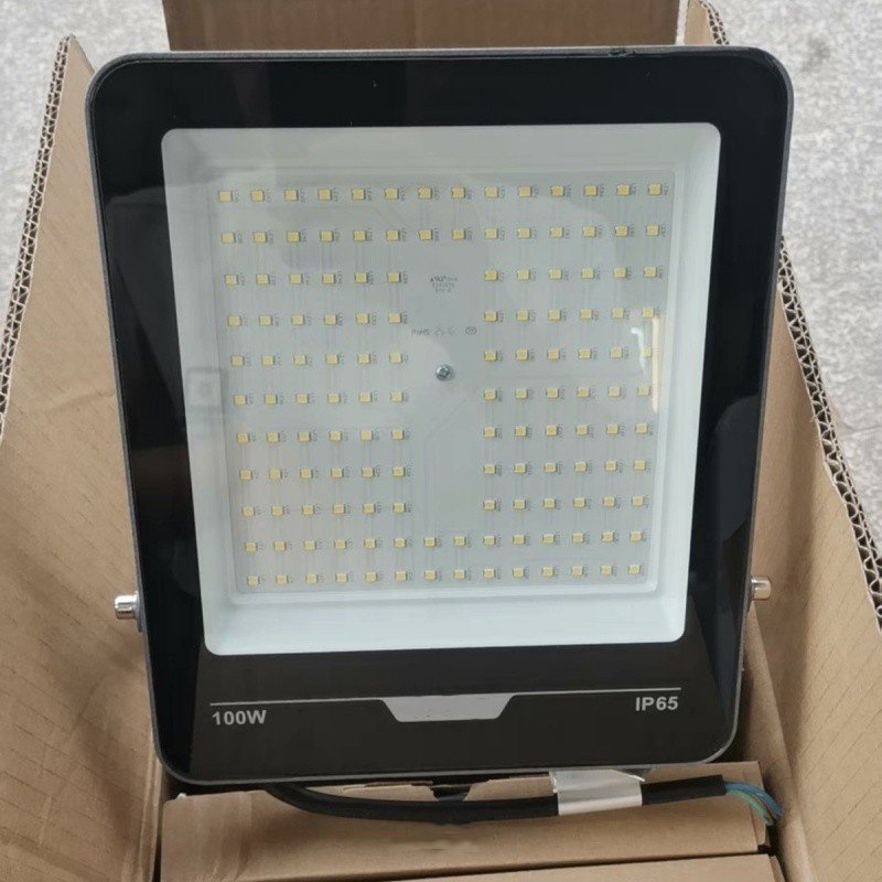 户外防水led投光灯50W100W150W200w工地庭院体育场工厂照明灯射灯