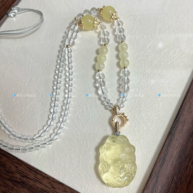 天然黄水晶公主狐项链狐狸九尾狐牌挂坠水晶毛衣链女珠链礼物桃花