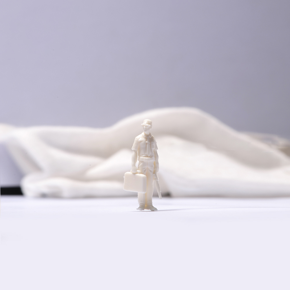 ANT1/64公文包男白膜迷你人偶