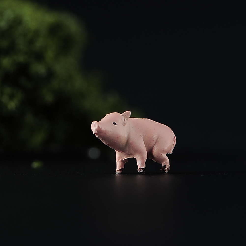 1/64 场景道具  粉色小猪猪 微缩模型沙盘手办树脂小人偶微拍摆件