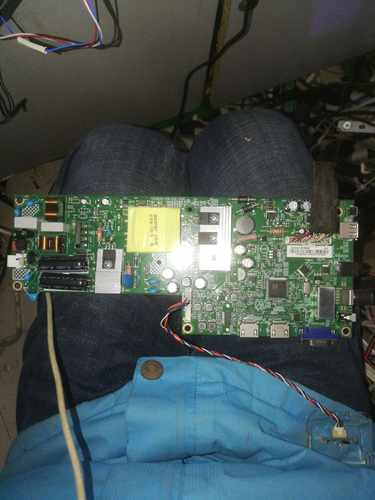 AOC 冠捷LE43M3776主板 715G9646-C0B-000-004K 屏TPT430H3