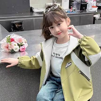 女童外套春秋2025新款洋气中大童连帽儿童拼色冲锋衣女孩秋款上衣